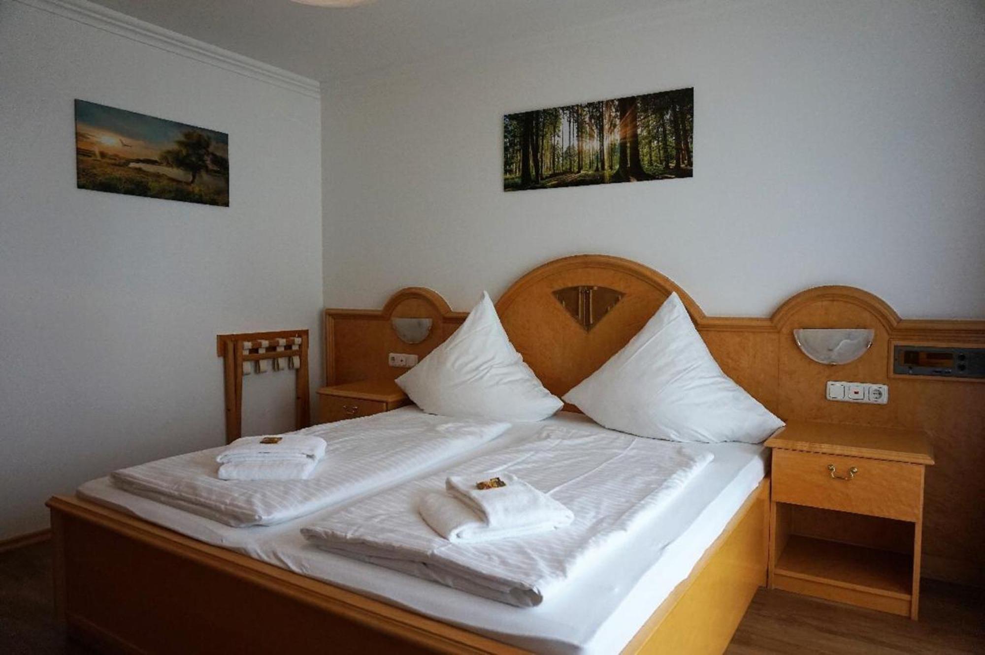 Ferienappartements-Grolik Im Aparthotel Zum Gutshof Хоэнварт Экстерьер фото